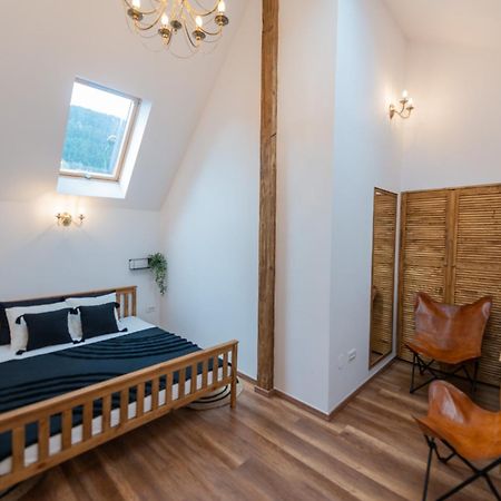 Hotel Fernweh Haus Braşov Habitación foto