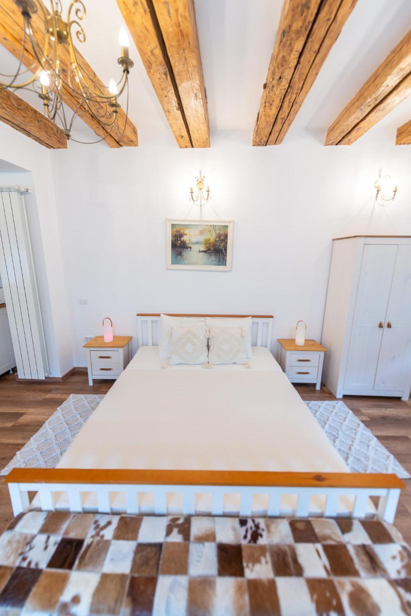 Hotel Fernweh Haus Braşov Habitación foto