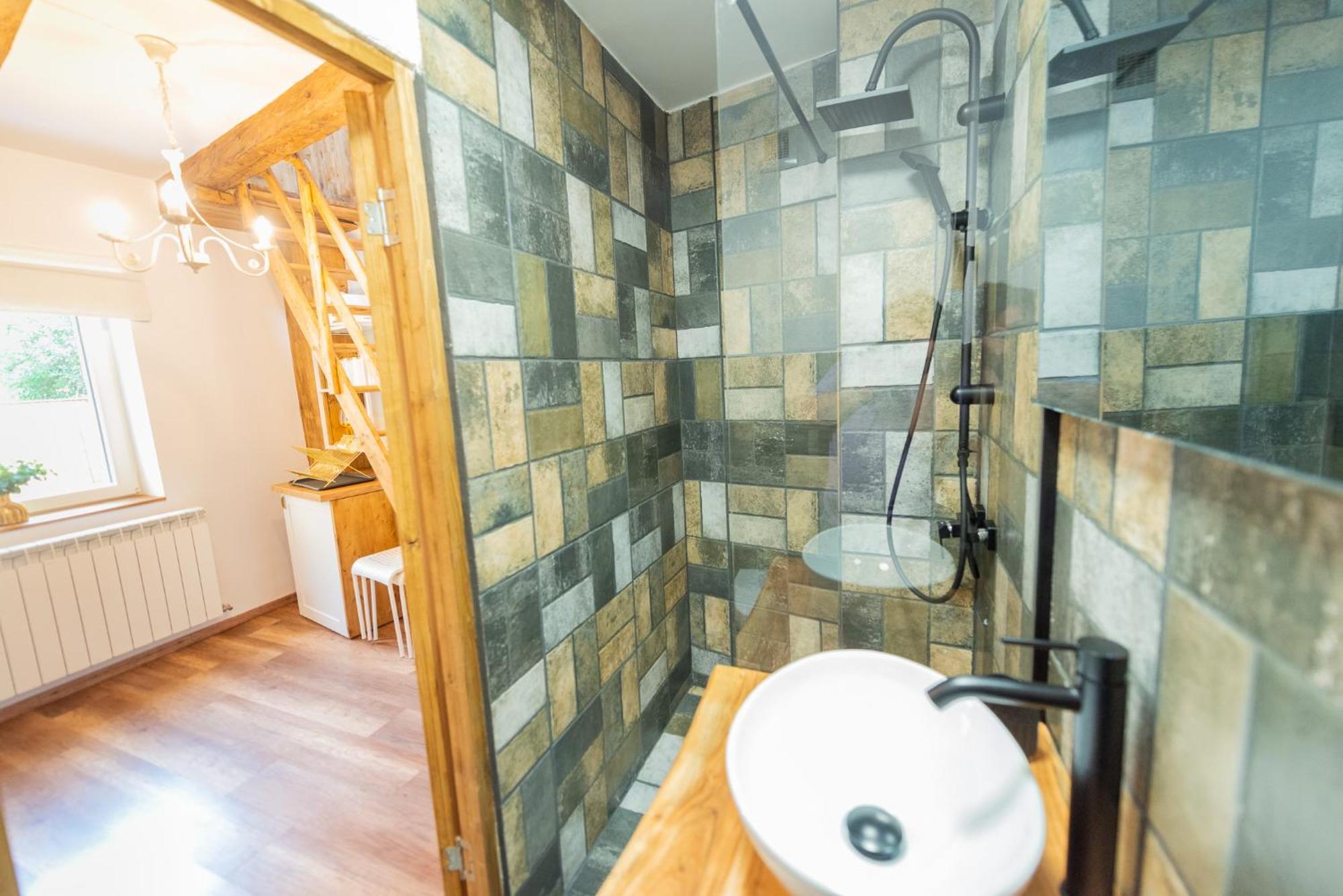 Hotel Fernweh Haus Braşov Habitación foto