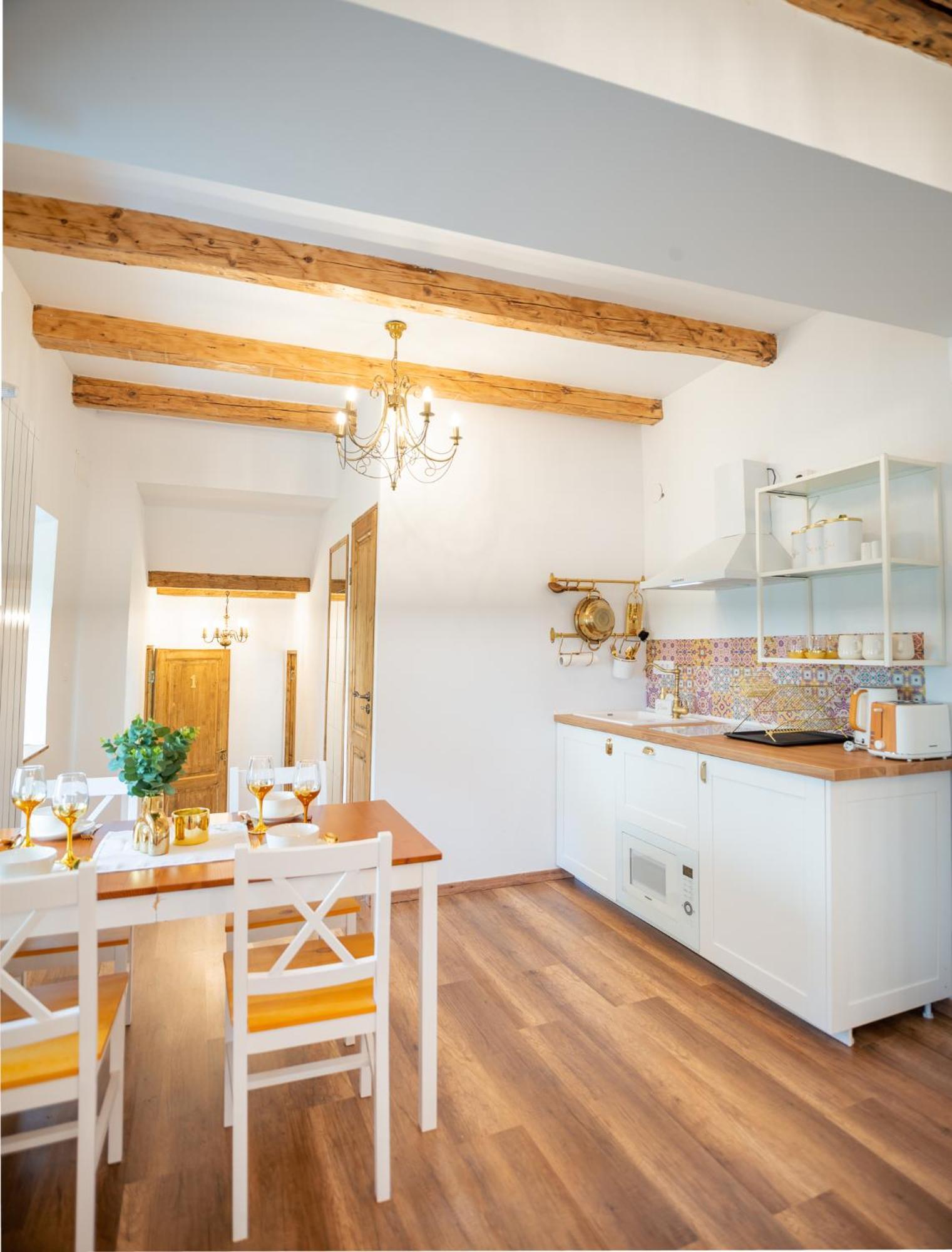 Hotel Fernweh Haus Braşov Habitación foto